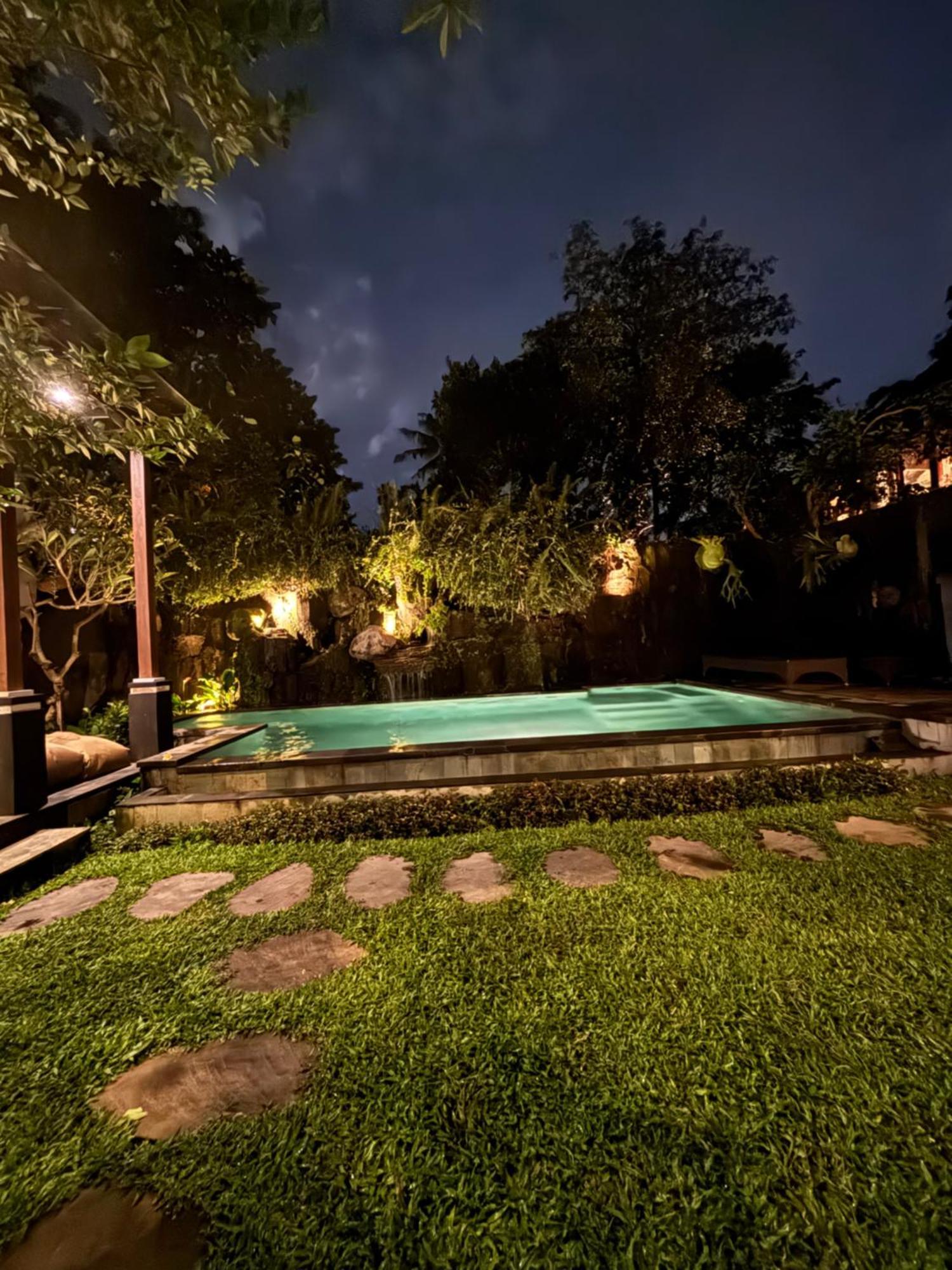 Bumbung Sari Villa Ubud Exterior foto