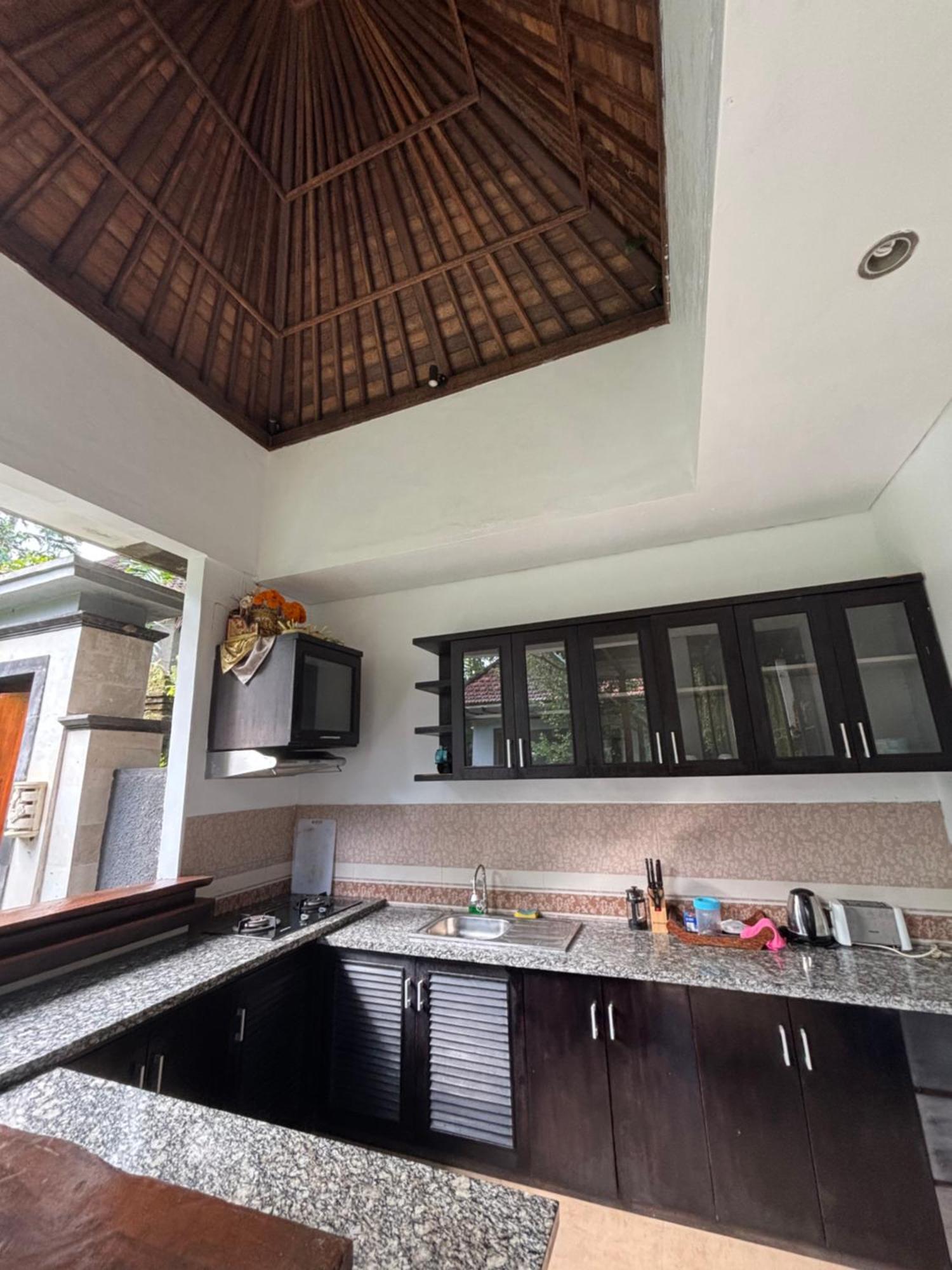 Bumbung Sari Villa Ubud Exterior foto